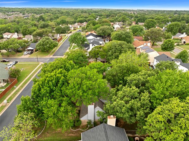 513 Harrington Lane, Euless, TX 76039