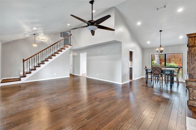 513 Harrington Lane, Euless, TX 76039