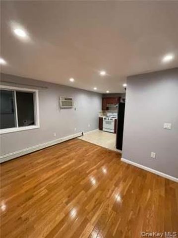 71-26 58th Avenue, Maspeth, NY 11378