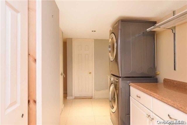 71-26 58th Avenue, Maspeth, NY 11378