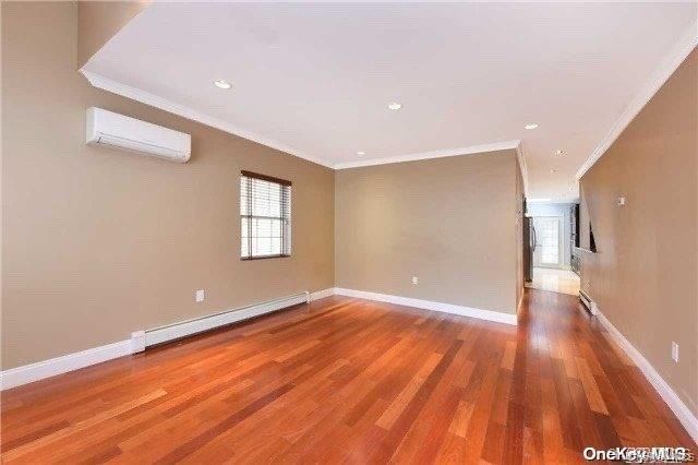 71-26 58th Avenue, Maspeth, NY 11378