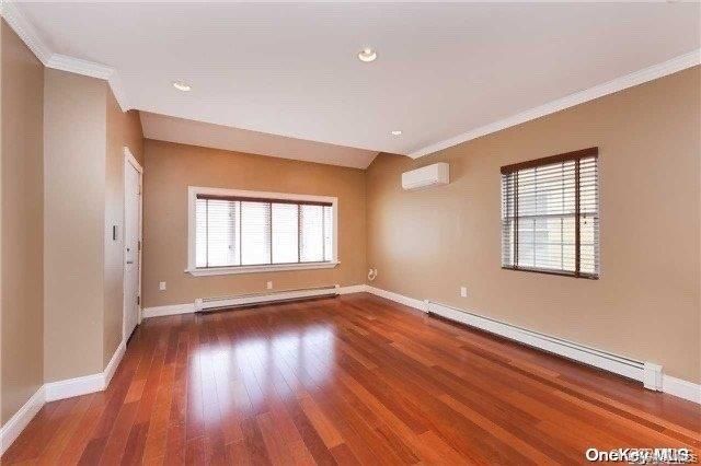 71-26 58th Avenue, Maspeth, NY 11378