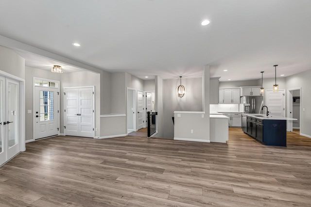 662 Hillcrest Drive, Waunakee, WI 53597