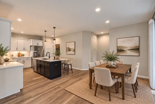 662 Hillcrest Drive, Waunakee, WI 53597