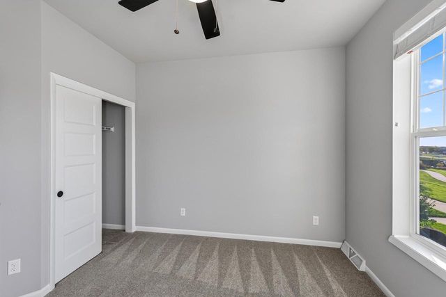 662 Hillcrest Drive, Waunakee, WI 53597