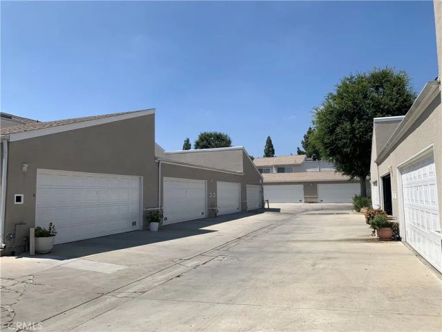 10221 White Oak Avenue 1, Northridge, CA 91325