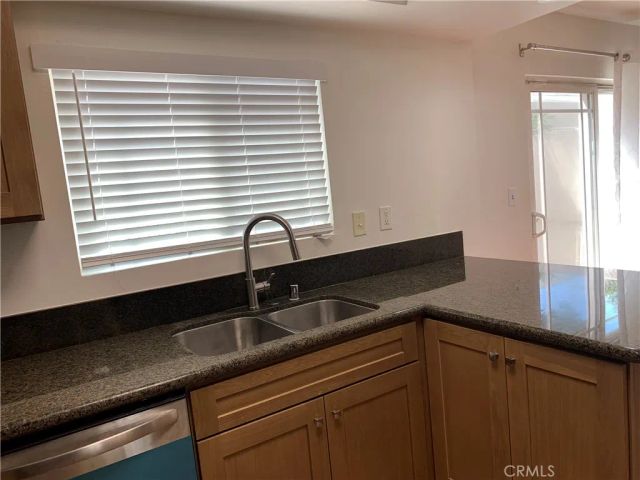 10221 White Oak Avenue 1, Northridge, CA 91325