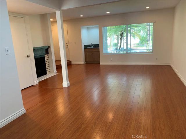 10221 White Oak Avenue 1, Northridge, CA 91325
