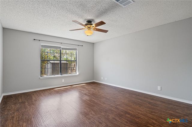 1082 Stone Hollow, New Braunfels, TX 78130