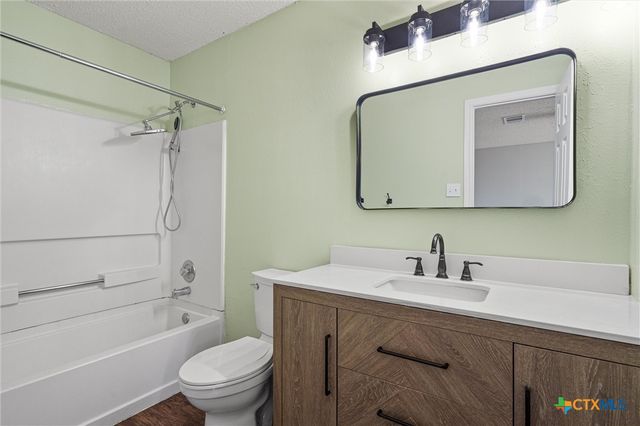 1082 Stone Hollow, New Braunfels, TX 78130
