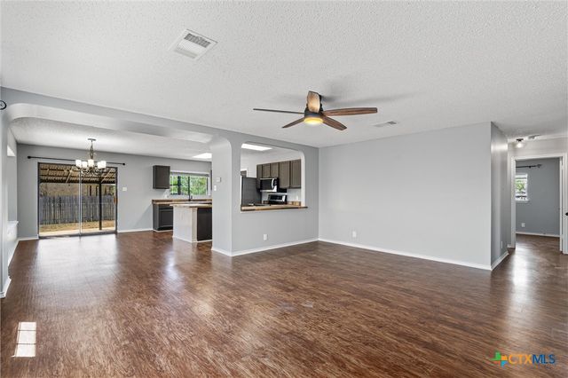 1082 Stone Hollow, New Braunfels, TX 78130