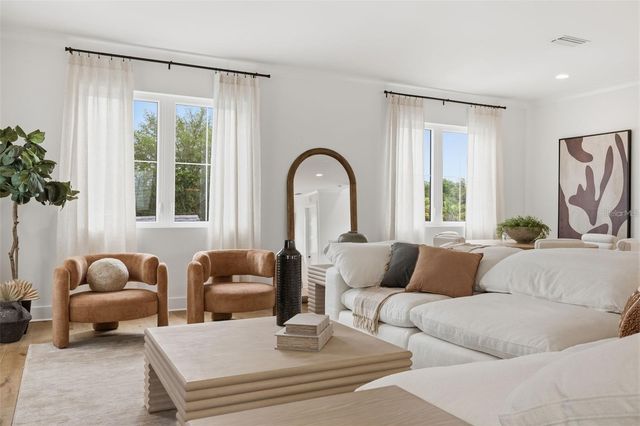 407 S ALBANY AVENUE 4, Tampa, FL 33606