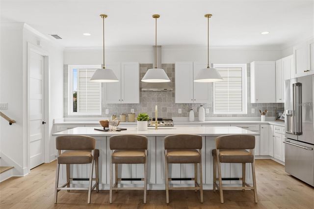 407 S ALBANY AVENUE 4, Tampa, FL 33606