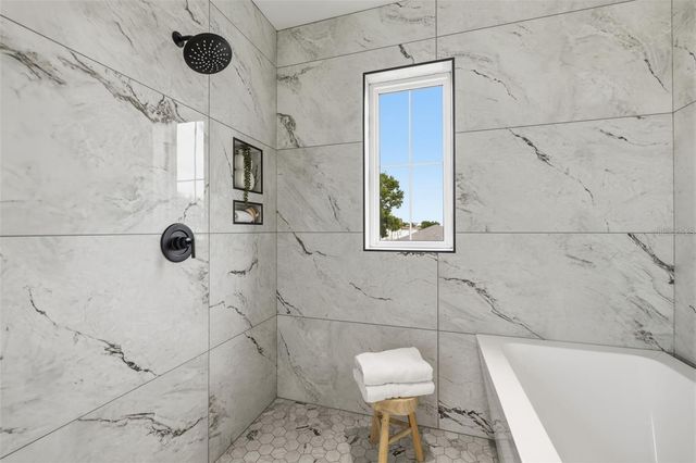 407 S ALBANY AVENUE 4, Tampa, FL 33606