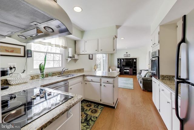 3905 WAKEFIELD LN, Bowie, MD 20715