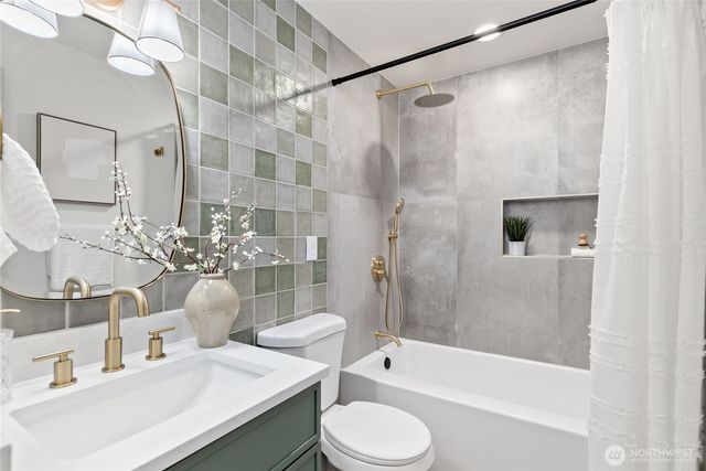 9419 31st Street Ct E, Edgewood, WA 98371