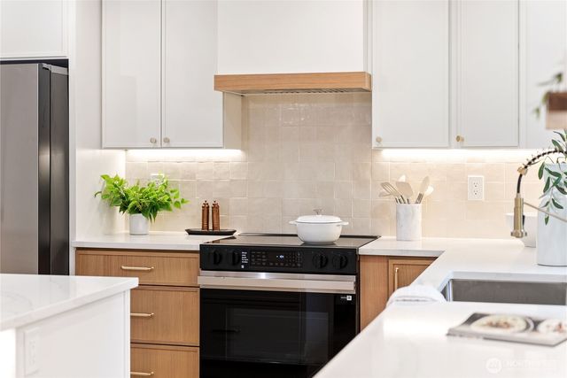 9419 31st Street Ct E, Edgewood, WA 98371