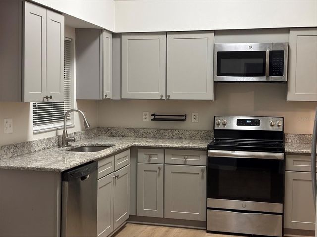 11222 CLAYRIDGE DRIVE, Tampa, FL 33635