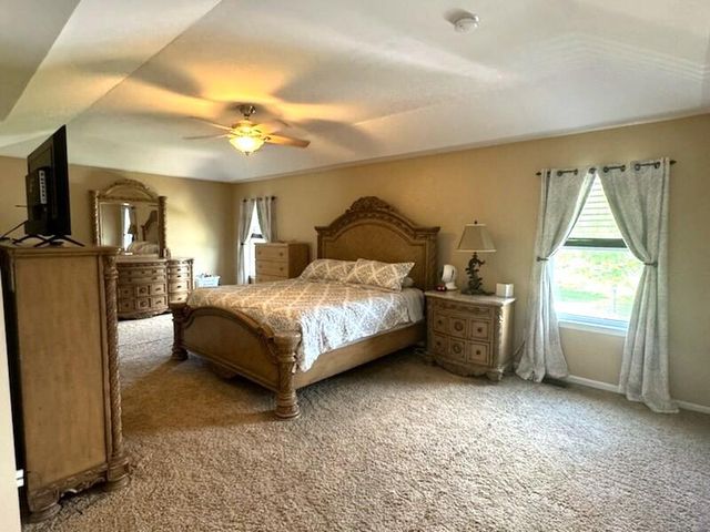 628 STOCKTON DR, Williamstown, NJ 08094