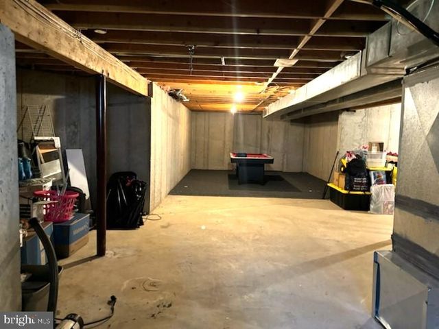 628 STOCKTON DR, Williamstown, NJ 08094