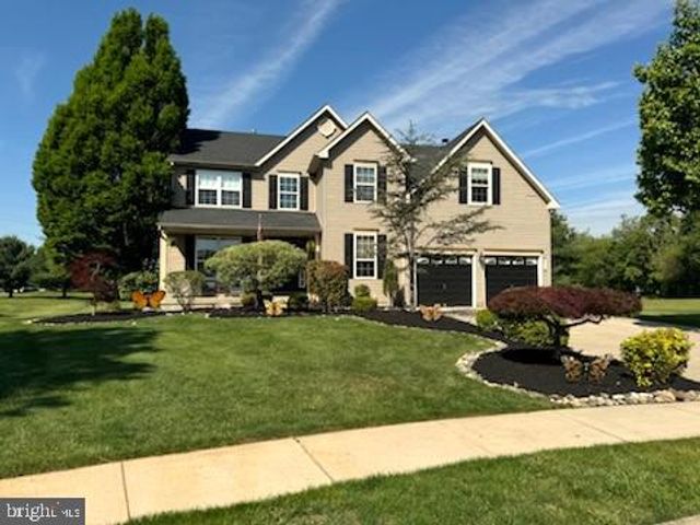 628 STOCKTON DR, Williamstown, NJ 08094