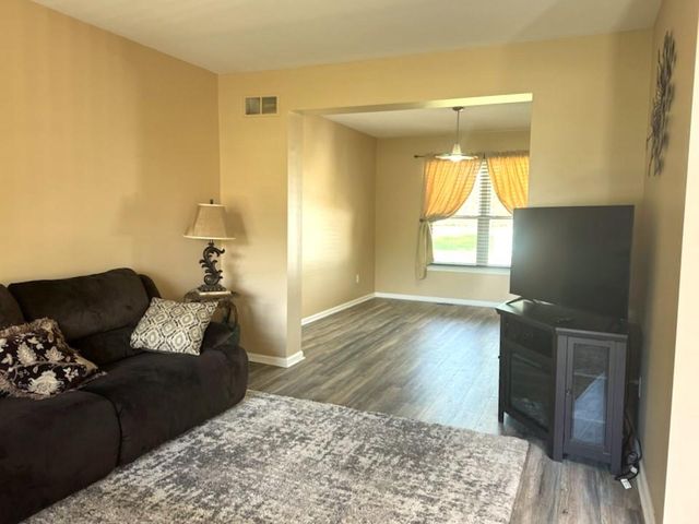 628 STOCKTON DR, Williamstown, NJ 08094