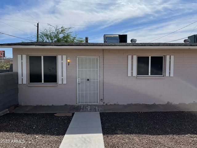 1349 E SAHUARO Drive 1, Phoenix, AZ 85020
