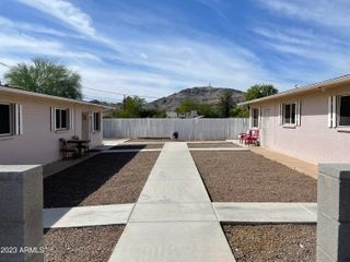 1349 E SAHUARO Drive 1, Phoenix, AZ 85020