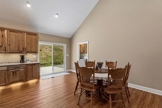 121 Lanier Private Ln, Pulaski, TN 38478