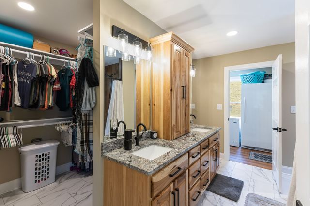 121 Lanier Private Ln, Pulaski, TN 38478