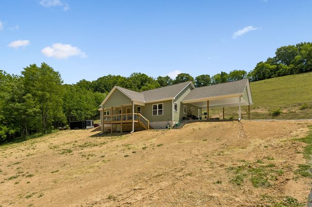 121 Lanier Private Ln, Pulaski, TN 38478