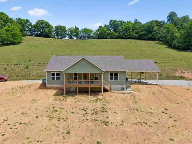 121 Lanier Private Ln, Pulaski, TN 38478