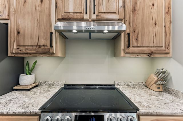 121 Lanier Private Ln, Pulaski, TN 38478