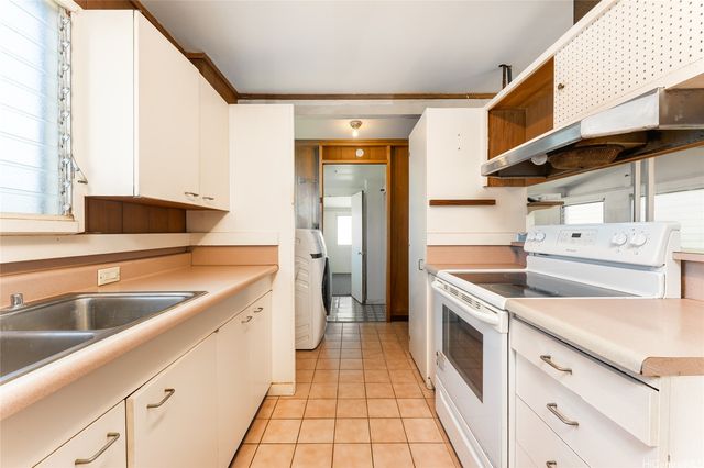 91-598 Aikanaka Place, Ewa Beach, HI 96706