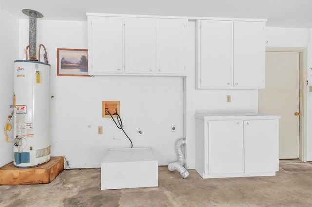 2202 Harlow Lane, Huntsville, TX 77320