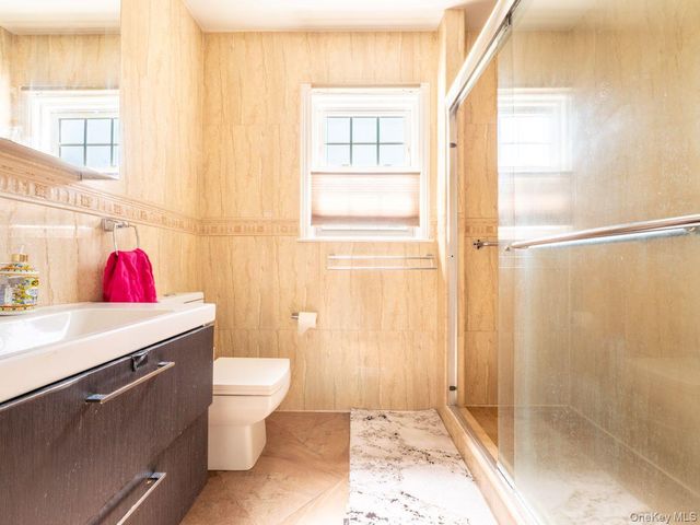295 Ivy Avenue, Westbury, NY 11590