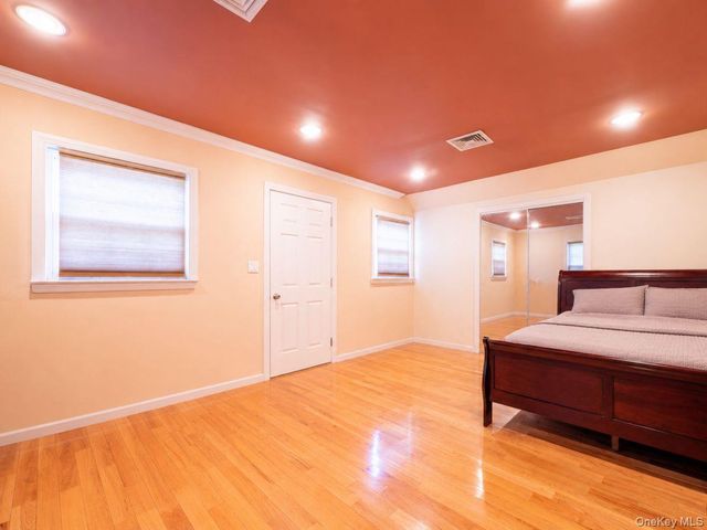295 Ivy Avenue, Westbury, NY 11590