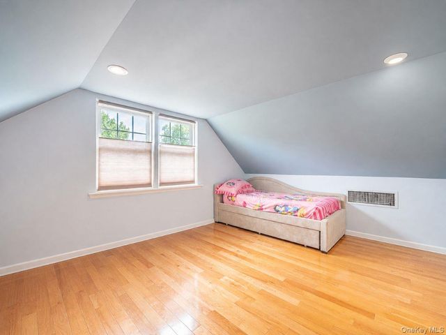 295 Ivy Avenue, Westbury, NY 11590