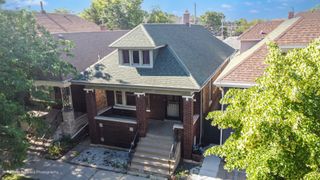 2647 W 69th Street, Chicago, IL 60629