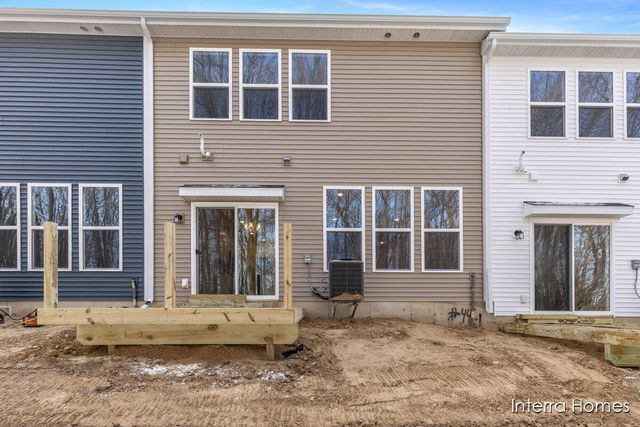 3331 Kings River Street Sw 44, City Of Wyoming, MI 49418