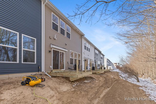 3331 Kings River Street Sw 44, City Of Wyoming, MI 49418