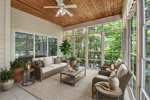 34 Calm Sea Drive, Salem, SC 29676