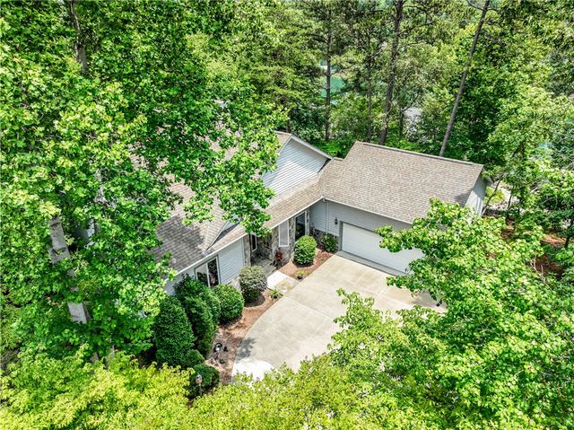 34 Calm Sea Drive, Salem, SC 29676