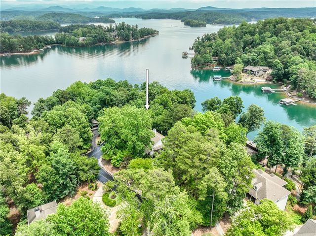 34 Calm Sea Drive, Salem, SC 29676