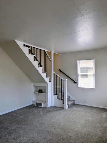 1718 E JOHN STREET, Appleton, WI 54915