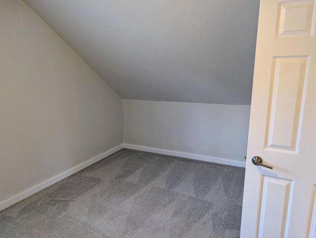 1718 E JOHN STREET, Appleton, WI 54915
