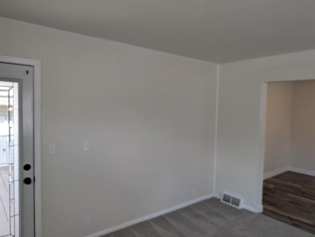 1718 E JOHN STREET, Appleton, WI 54915