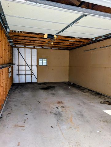 1718 E JOHN STREET, Appleton, WI 54915