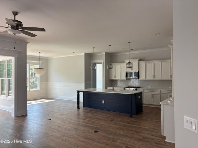 2822 Salvador Way, Castle Hayne, NC 28429