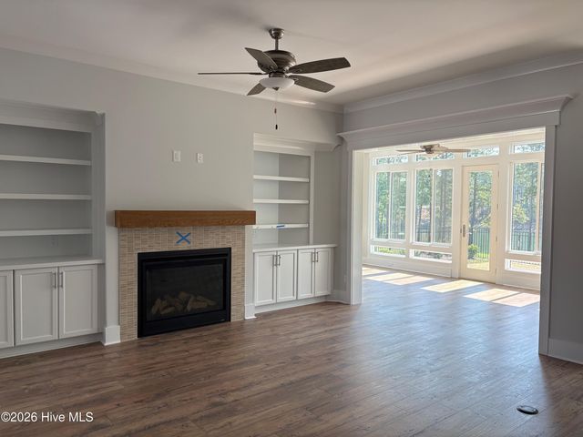 2822 Salvador Way, Castle Hayne, NC 28429